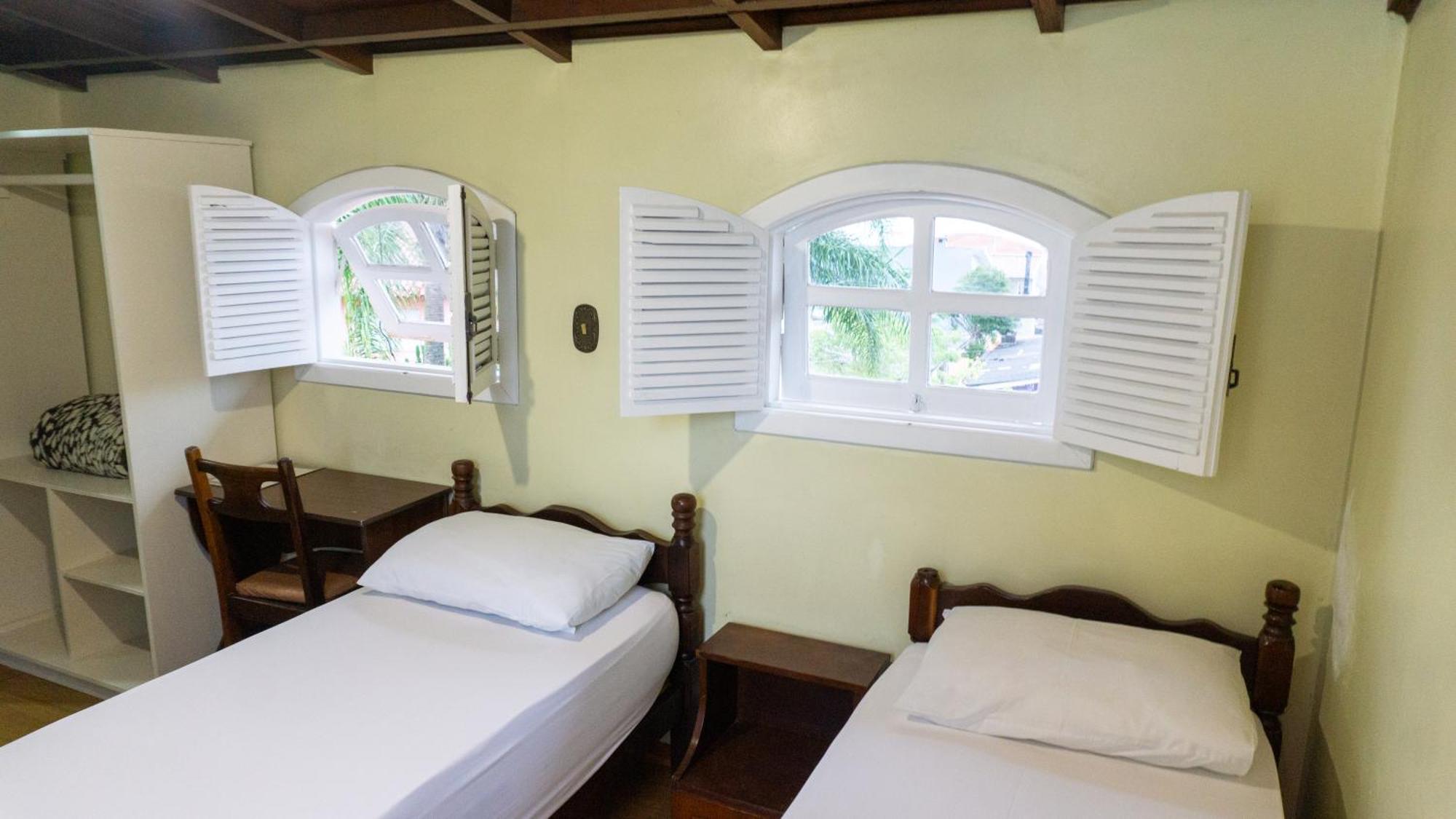 Canoas Hotel Castel 外观 照片